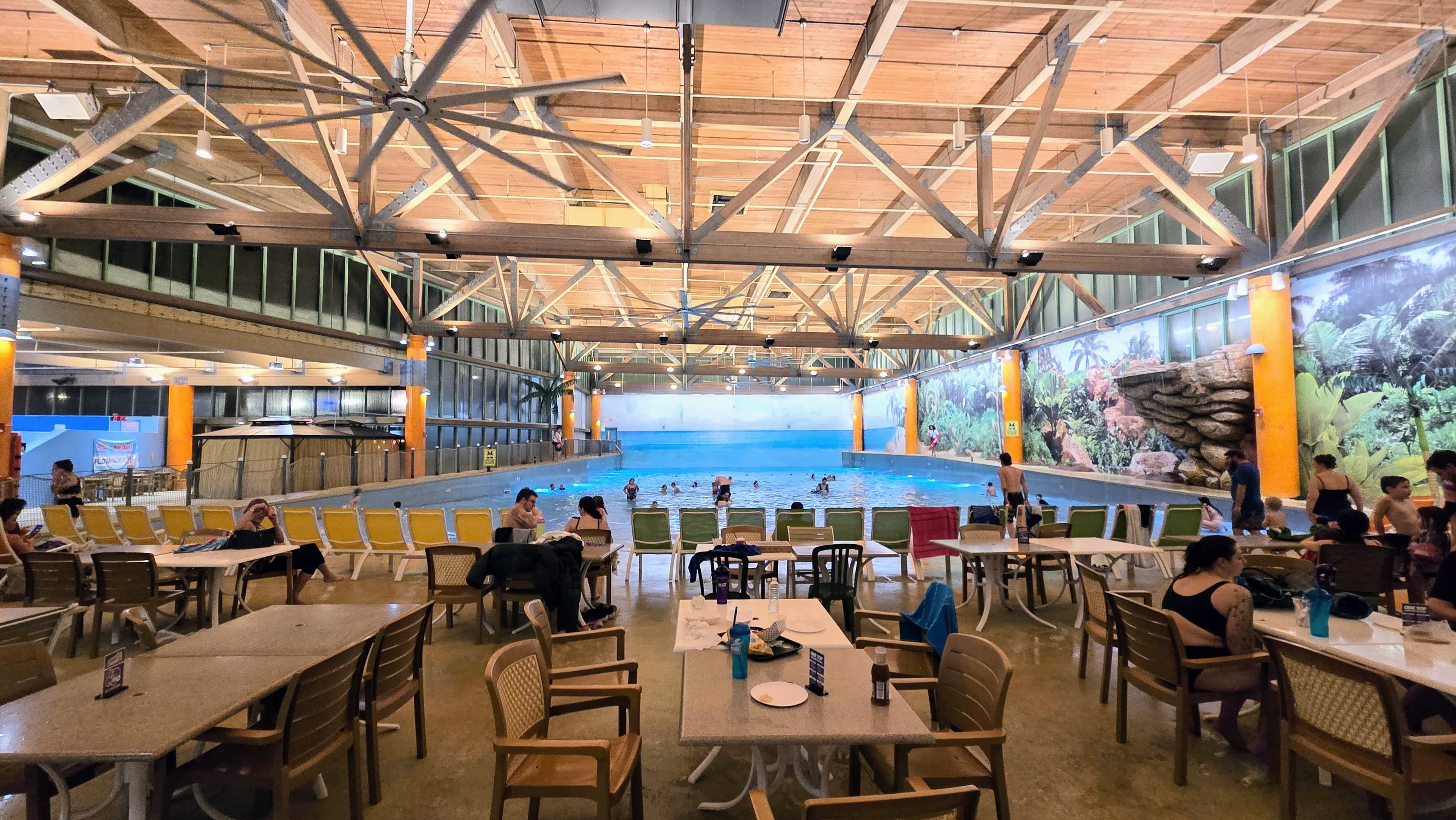 Splash Lagoon, Erie water park