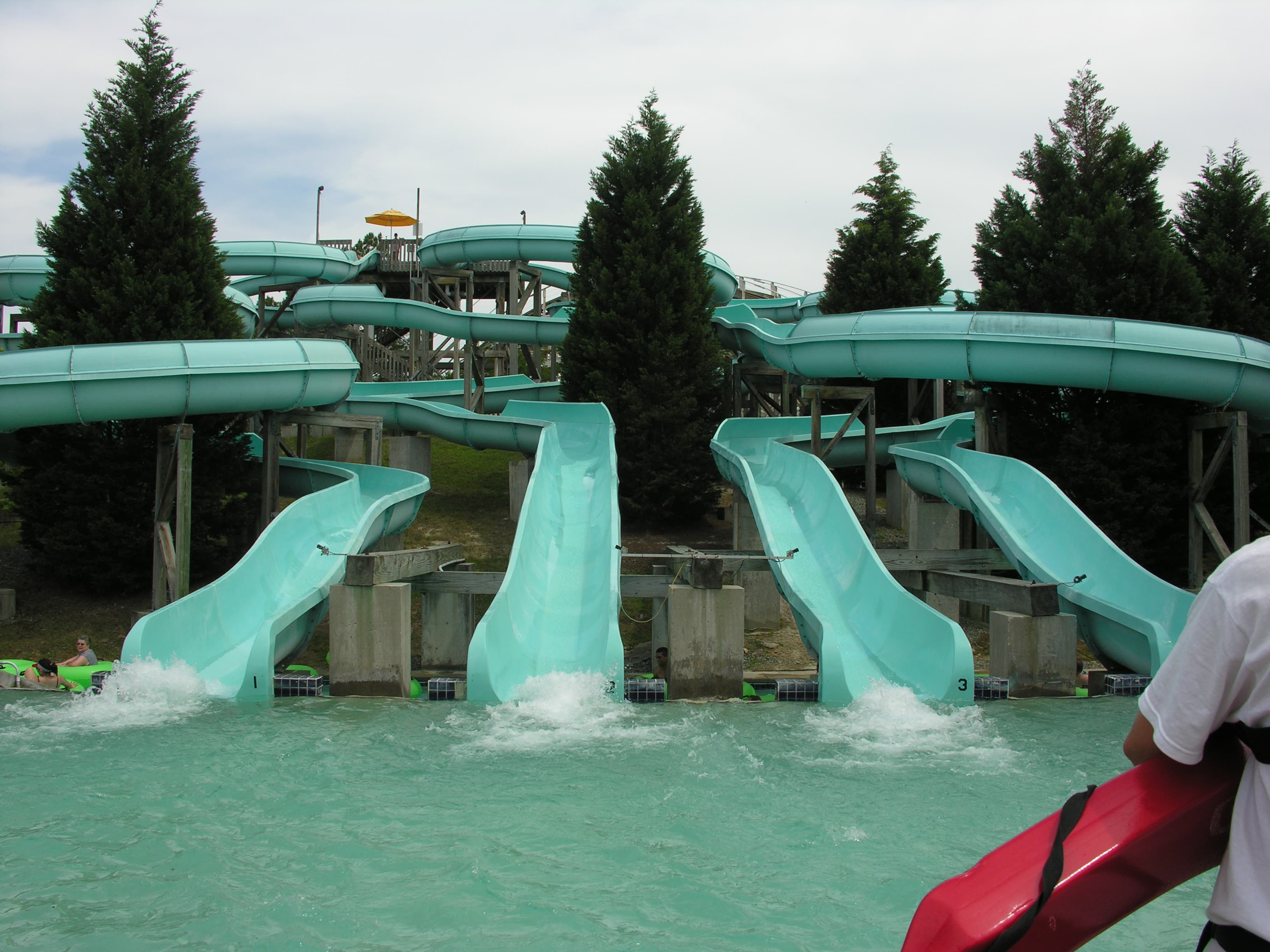 Best Water Parks Near Washington DC for a Family Day Trip